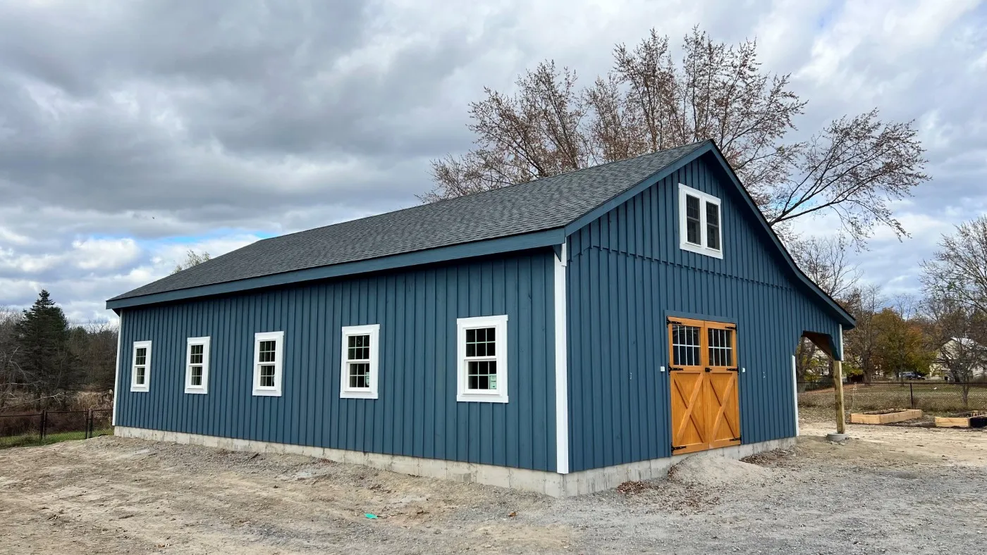 teton modular horse barn