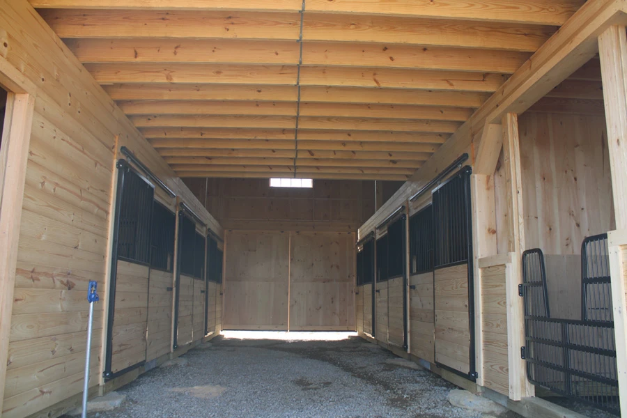 high country modular horse barn