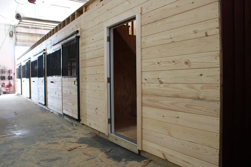 high country modular horse barn