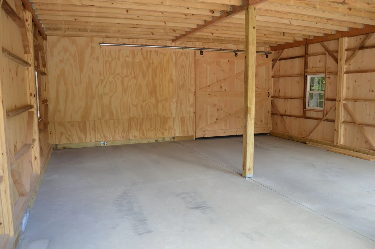 modular horse barn