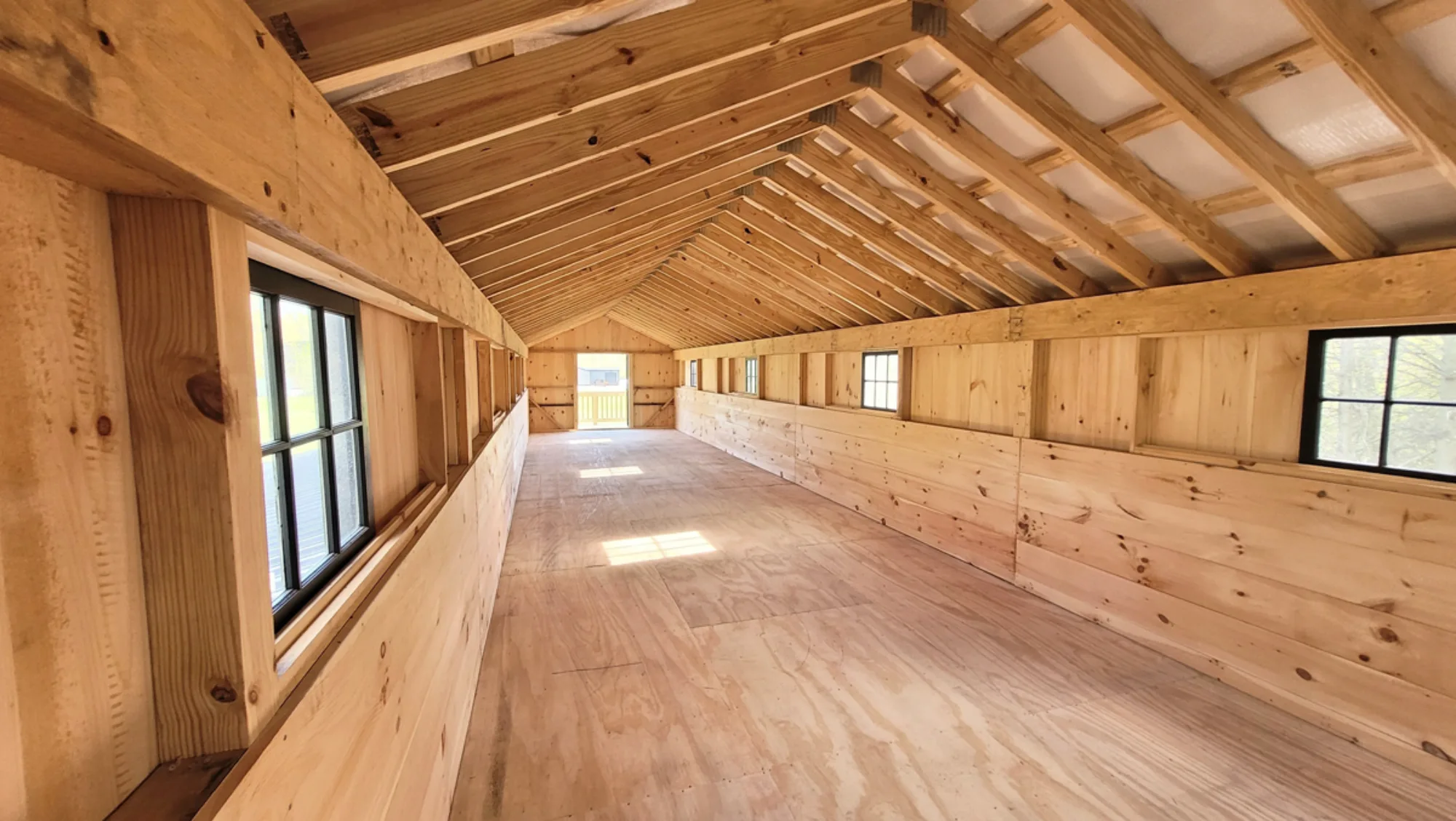 monitor modular horse barn