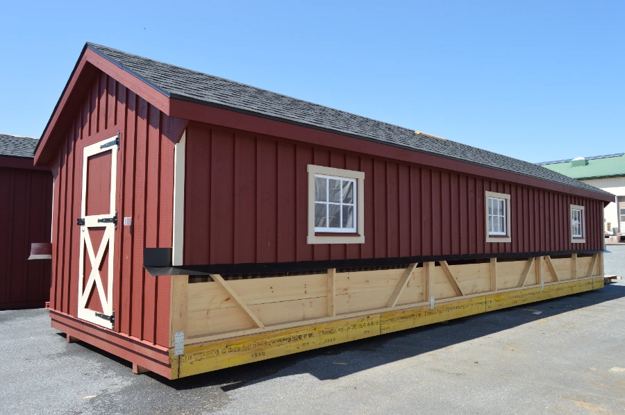 modular barn in monitor style