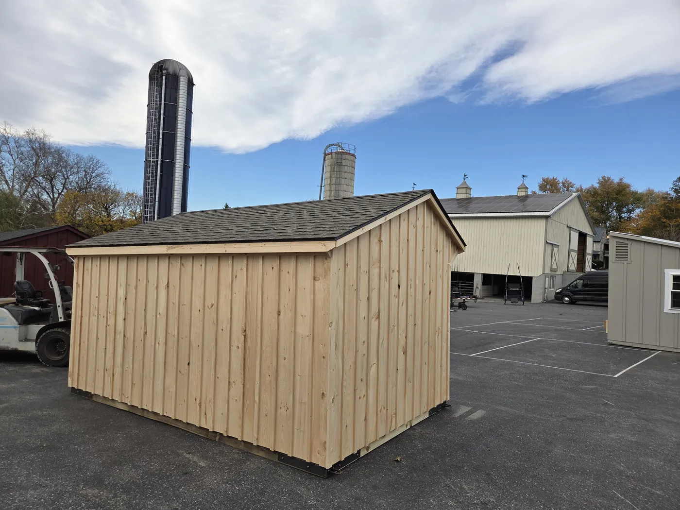 run-in shed with quaker style rafters