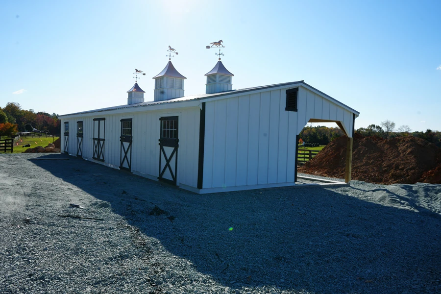 shed row modular horse barn