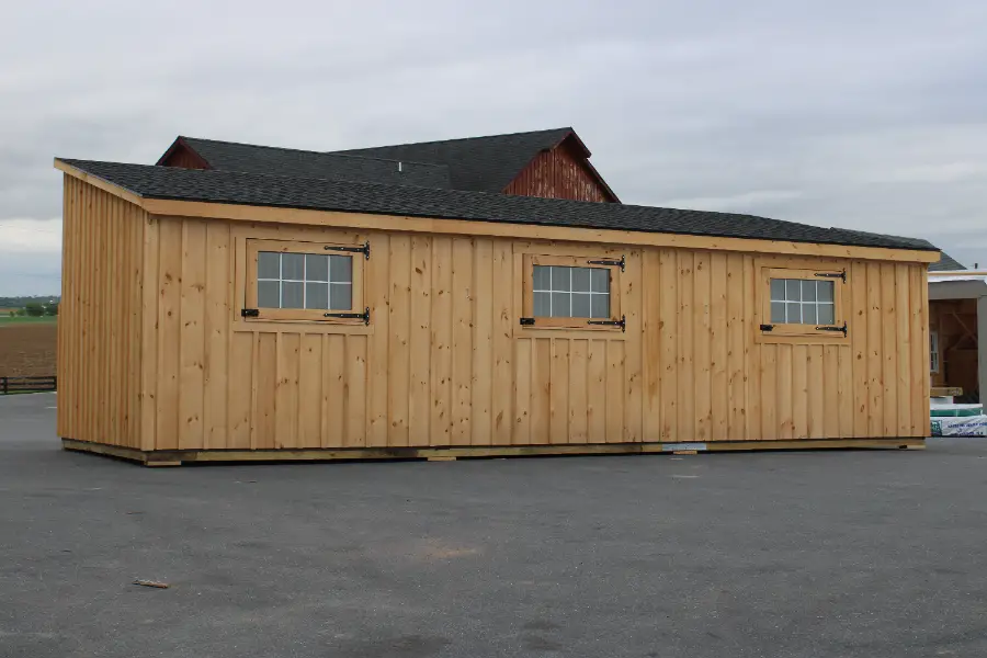 shed row barn with lean to