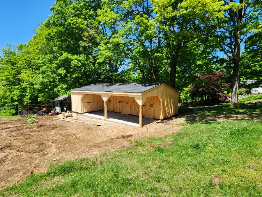 shed row barn with lean to