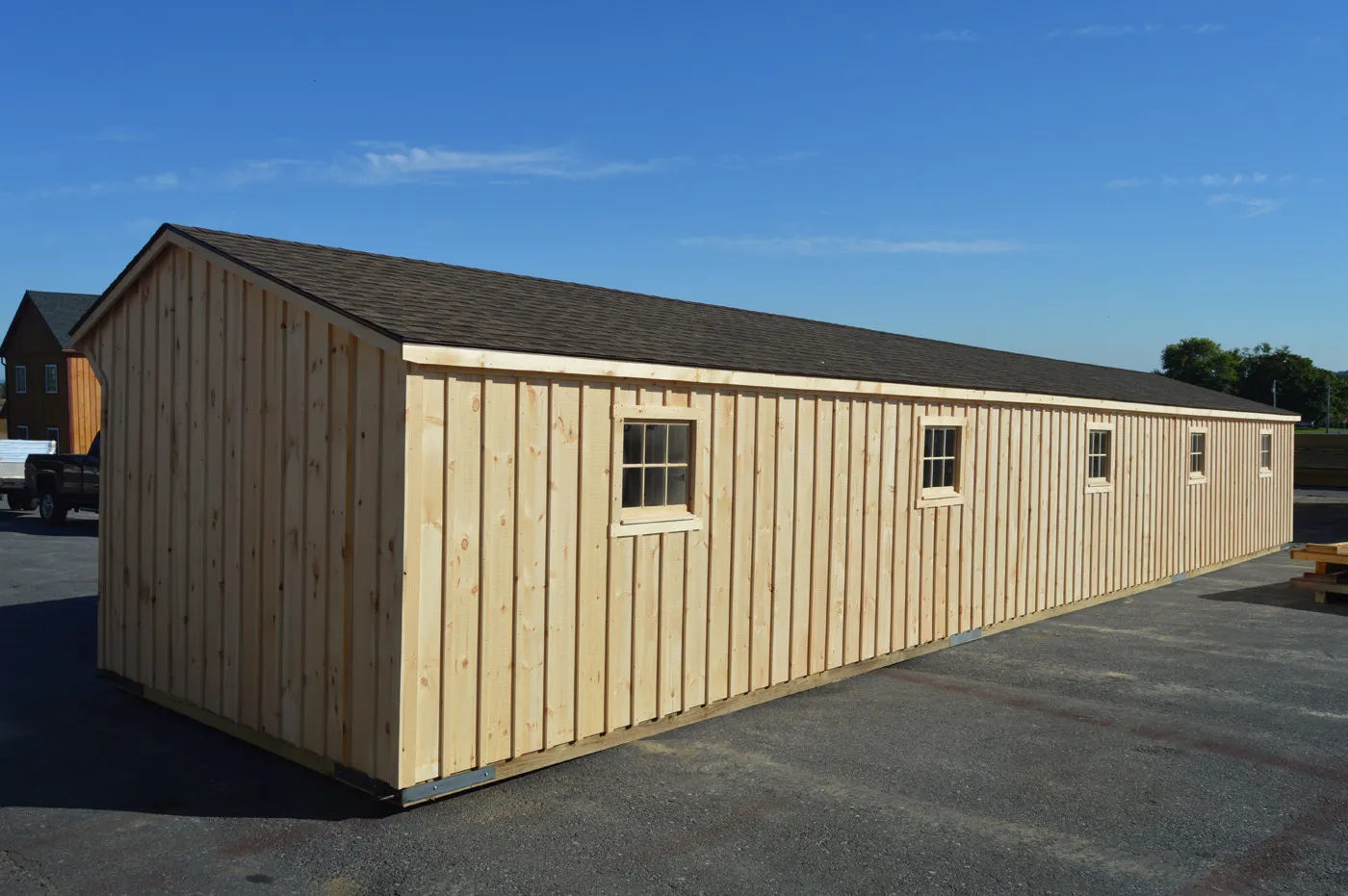 shed row horse barn