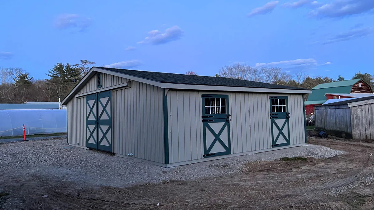 trailside modular horse barn