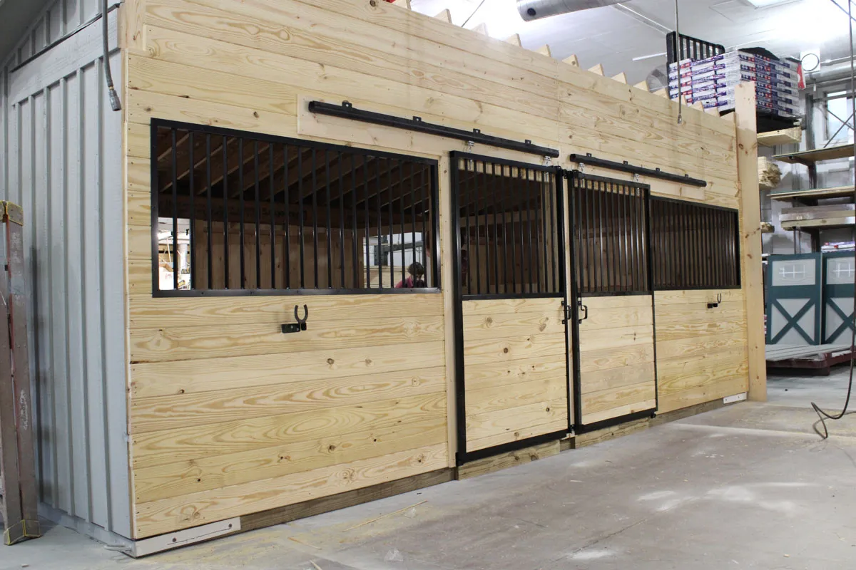 trailside modular horse barn