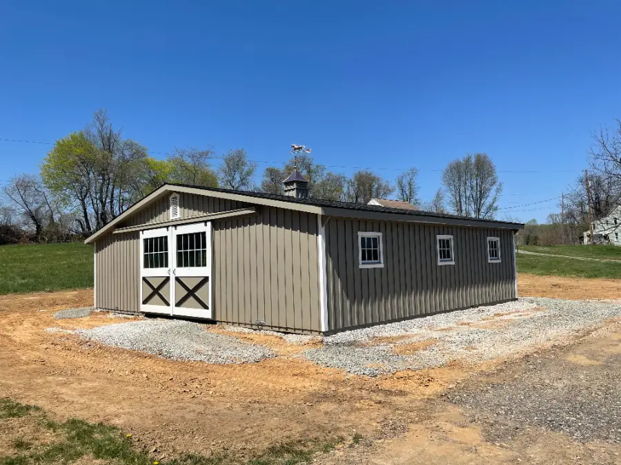 trailside modular horse barn