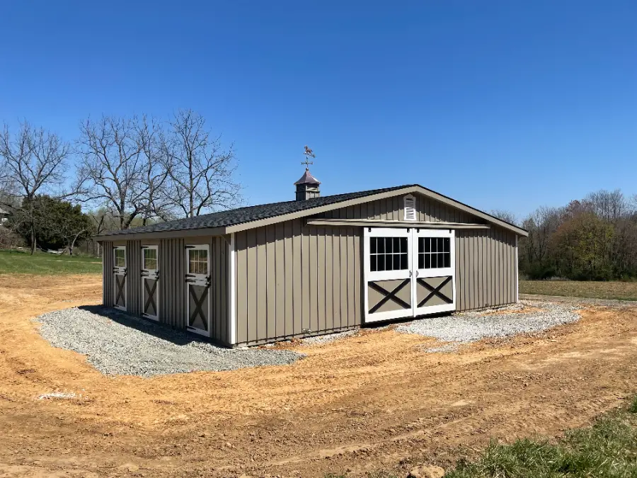 trailside modular horse barn