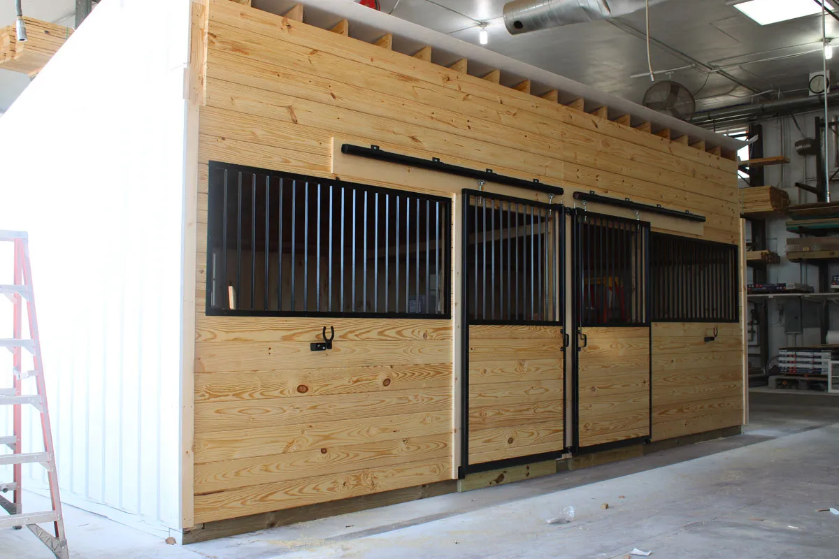 trailside modular horse barn