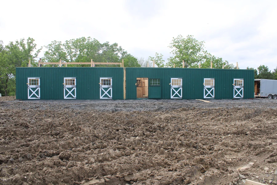 trailside modular horse barn