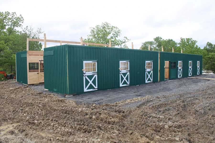trailside modular horse barn