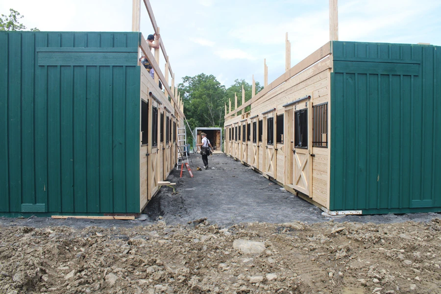 trailside modular horse barn