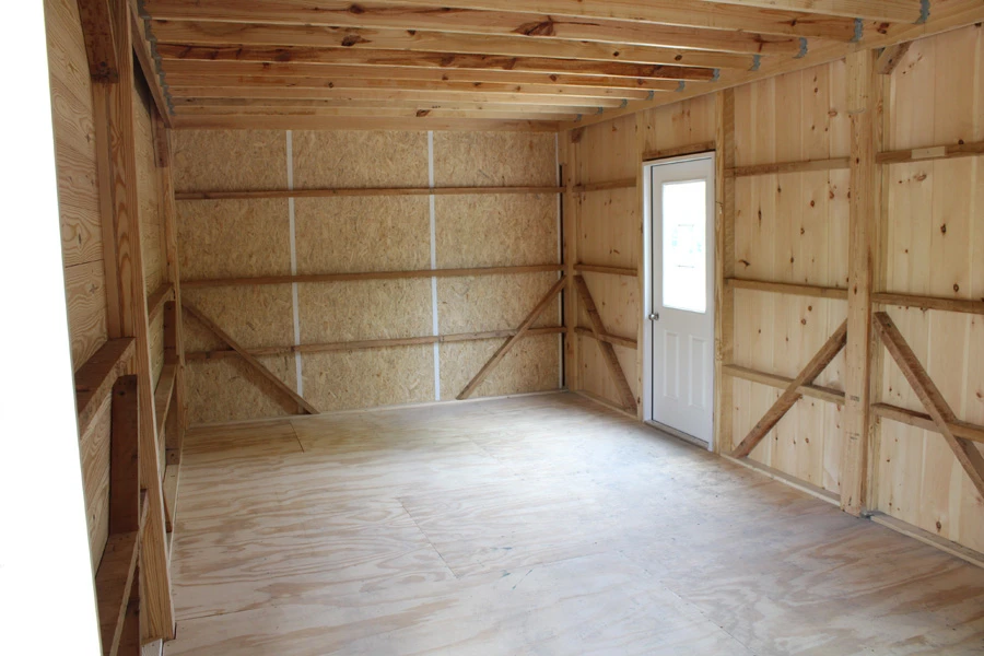 trailside modular horse barn