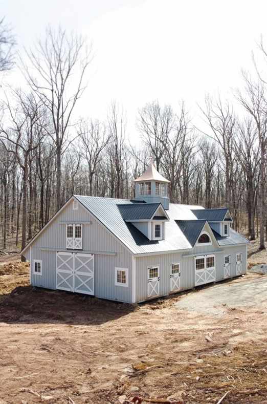 lean-to barn