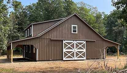 lean-to barn